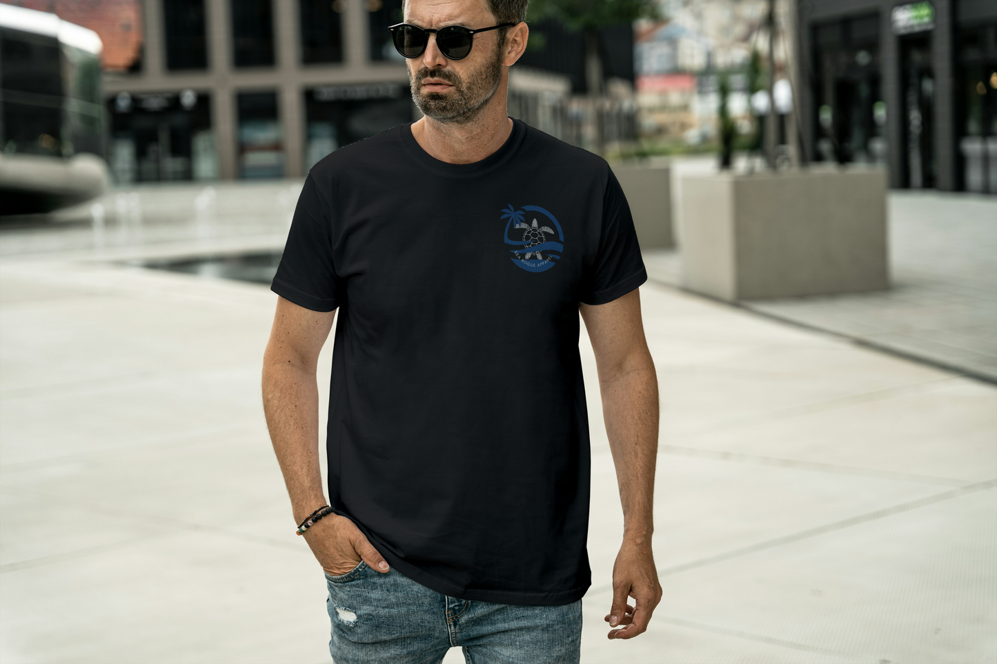 Sea Rogue Signature Logo Tee